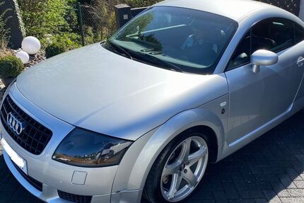 Audi TT 72.500 km 14.900 &euro; Remscheid 42857
