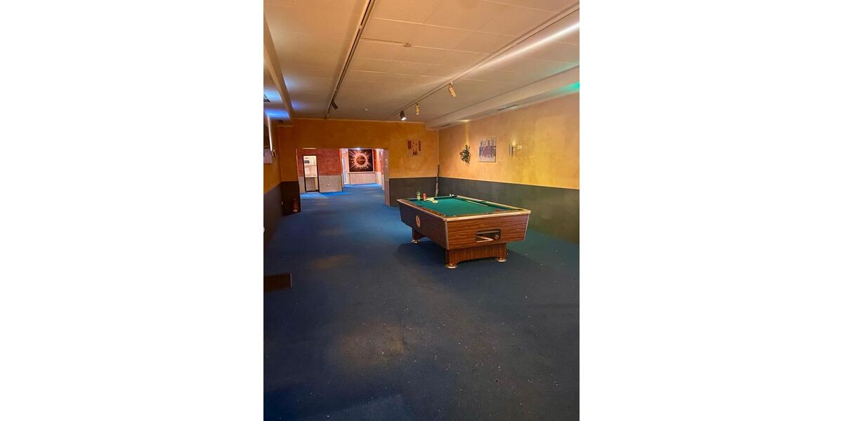 Attraktives LadenlokalGewerbeeinheit in Köln Kalk zimmer