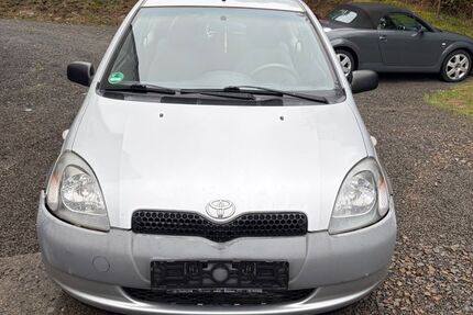 Toyota Yaris 253.000 km 1.199 &euro; Odenthal 51519