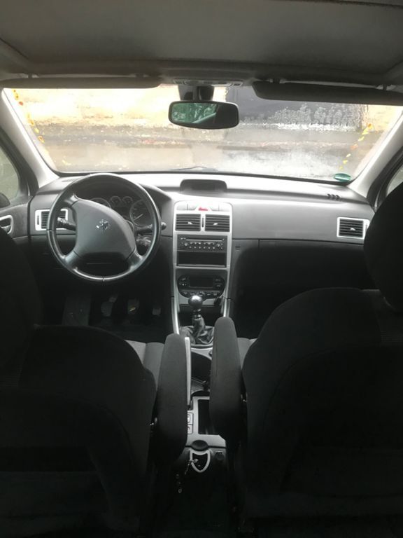 Peugeot 307 184.000 km 2.200 € Dormagen 41542