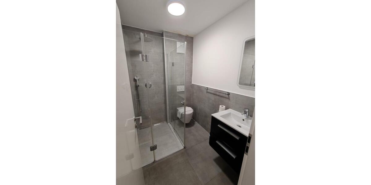 Einfamilienhaus Düsseldorf Stadtbezirk 3 - 4 Zimmer, 135 m&sup2;, 2.900&euro; | Angebot:26084141