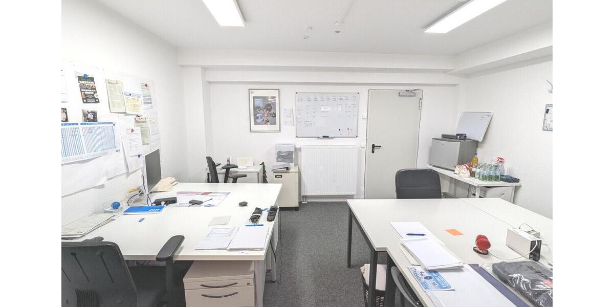 Ob Büro, Agentur oder Handel: Gewerbefläche in Grevenbroich zu vermieten zimmer