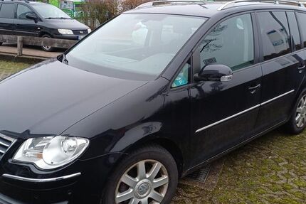 VW Touran 212.800 km 3.980 &euro; Wermelskirchen 42929