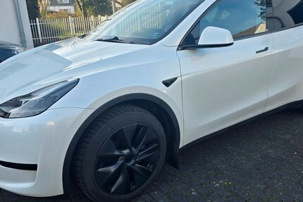 Tesla Model Y 34.500 km 33.998 &euro; Langenfeld 40764