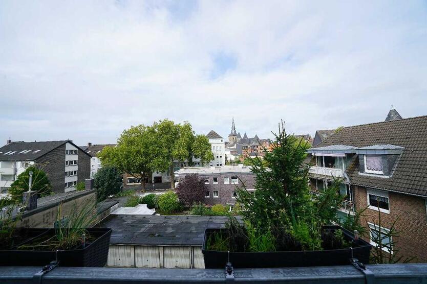 Moderne Altbauwohnung in traumhafter Lage von Ratingen-Mitte zimmer