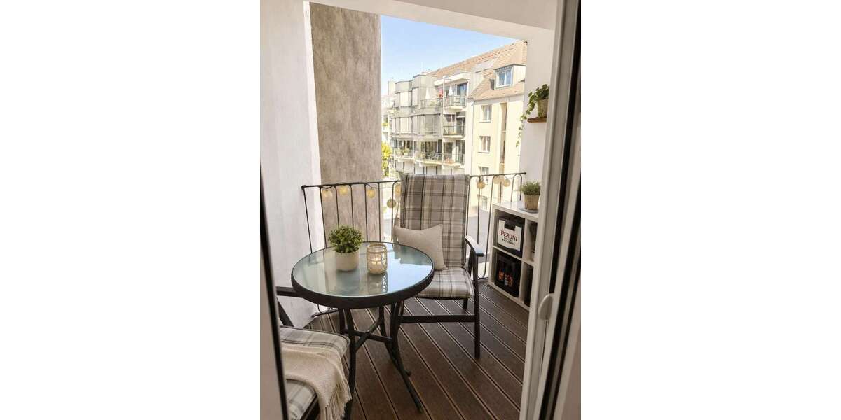 Etagenwohnung Düsseldorf Stadtbezirk 3 - 4 Zimmer, 103 m&sup2;, 1.900&euro; | Angebot:27429956