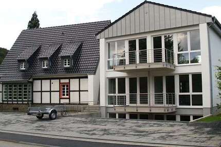 Büro in Odenthal 1.500 € 100 m² zimmer