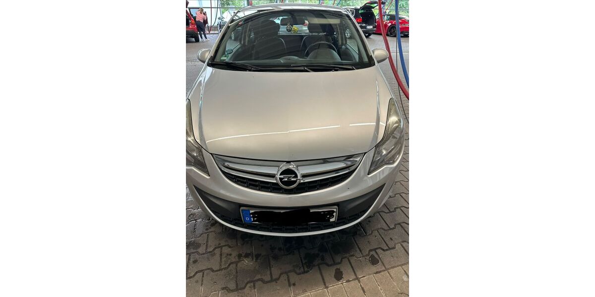 Opel Corsa 125.000 km 4.500 &euro; Neuss 41472