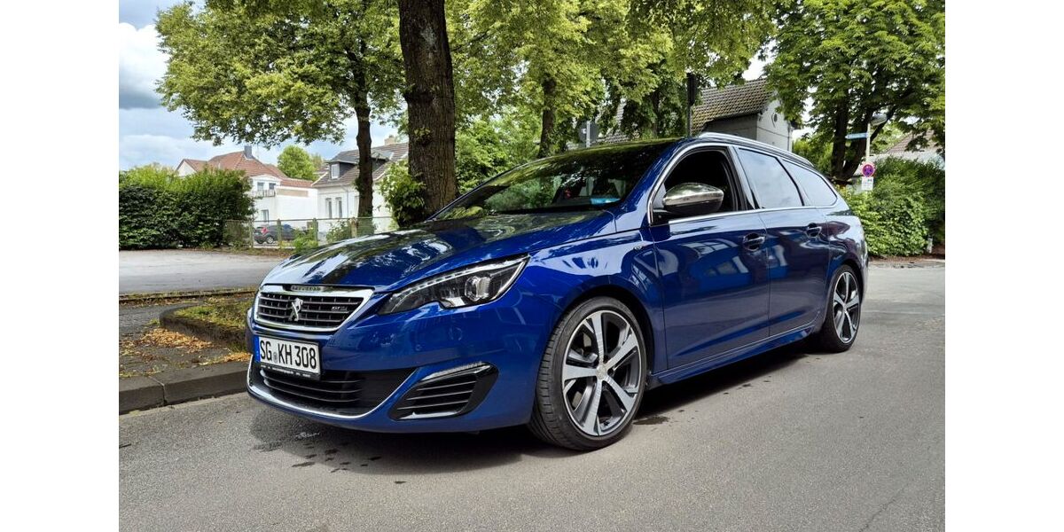 Peugeot 308 82.000 km 13.850 &euro; Solingen 42655