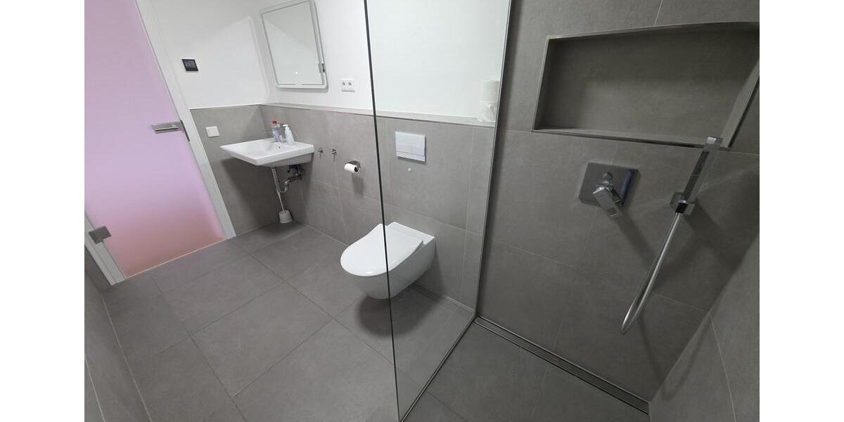 Etagenwohnung Hilden Forstbach - 3 Zimmer, 110 m&sup2;, 1.590&euro; | Angebot:26364638