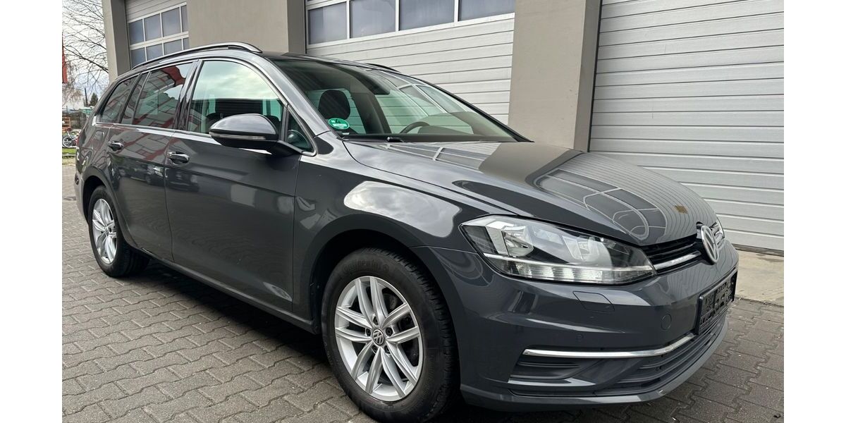 VW Golf 146.000 km 10.500 &euro; Köln 59735