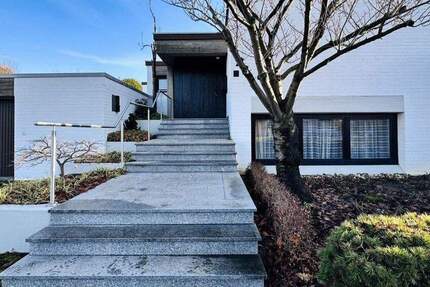Exklusives Wohnerlebnis - Außergewöhnlicher Architektenbungalow in Top-Lage 5 zimmer