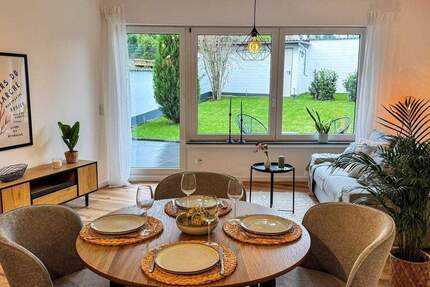 *TOP* modernisierte 4- Zimmer- Wohnung mit Garten und Doppelgarage 4 zimmer