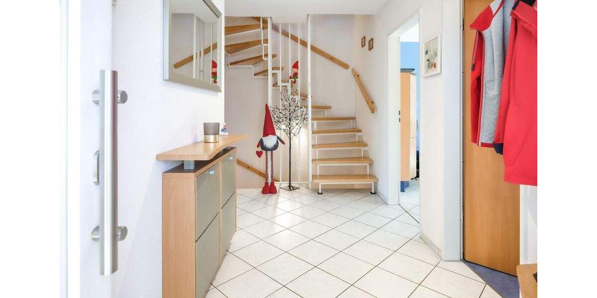 Doppelhaushälfte Langenfeld Immigrath - 4 Zimmer, 130 m&sup2;, 675.000&euro; | Angebot:23254434