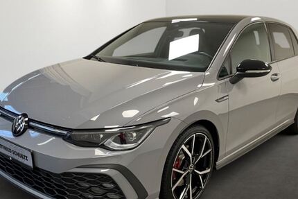 VW Golf 34.172 km 34.990 &euro; Düsseldorf 40233