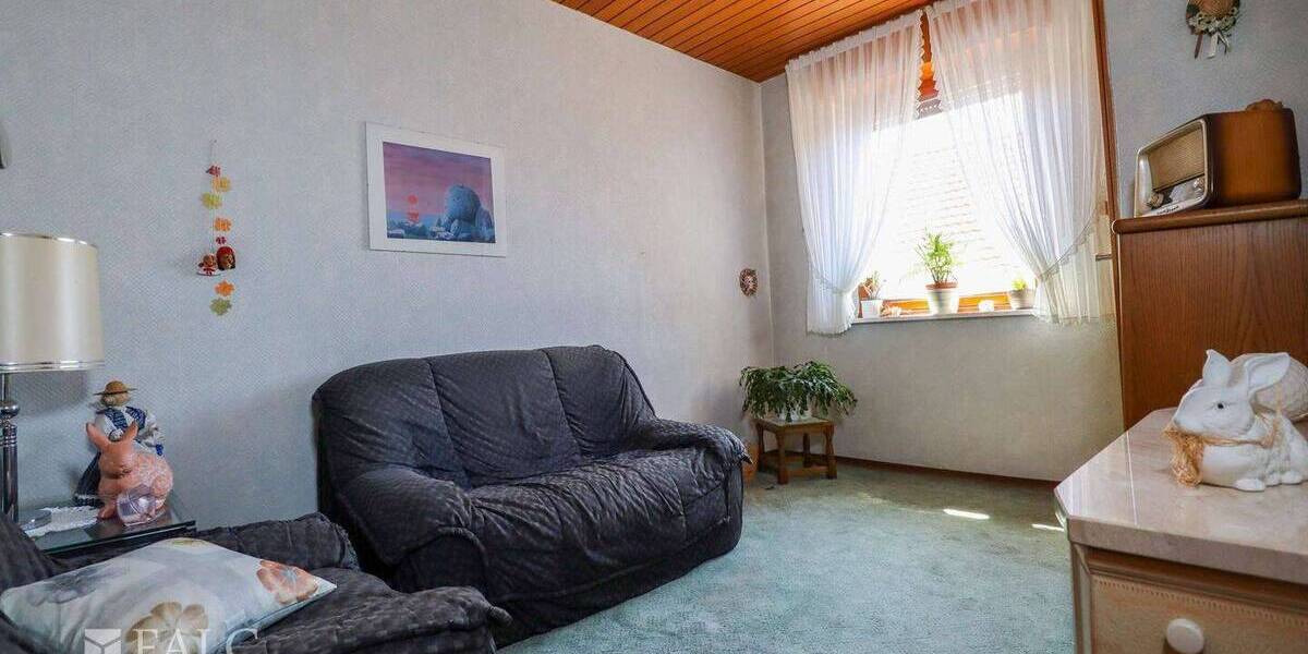 Einfamilienhaus Bergheim Rheidt - 7 Zimmer, 106 m&sup2;, 185.000&euro; | Angebot:26733120