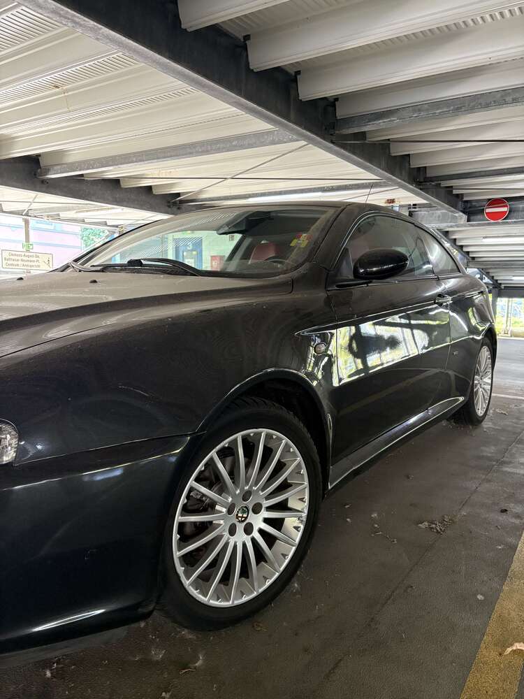 GT