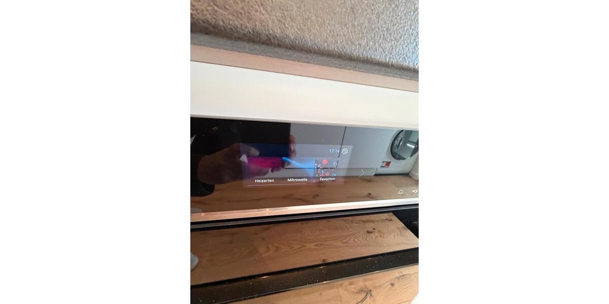Etagenwohnung Düsseldorf Heerdt - 3 Zimmer, 83 m&sup2;, 2.100&euro; | Angebot:26393883