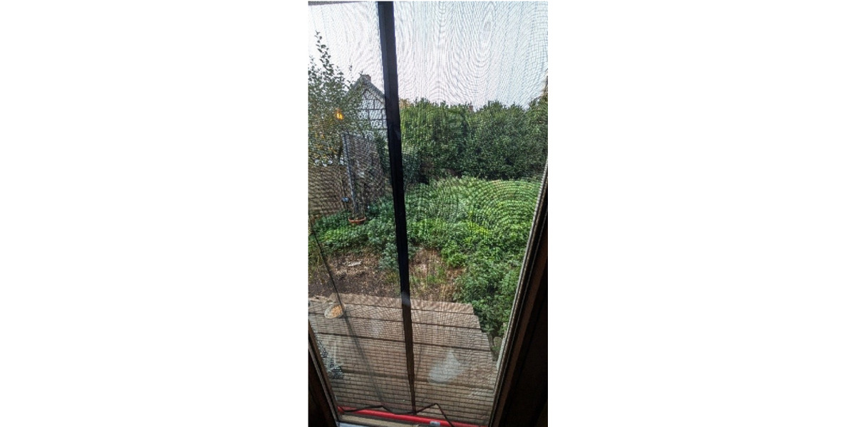 Freistehendes Zweifamilienhaus mit Garten in Düsseldorf Heerdt 8 zimmer