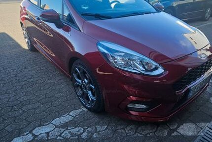 Ford Fiesta 106.000 km 13.000 &euro; Neuss 41469