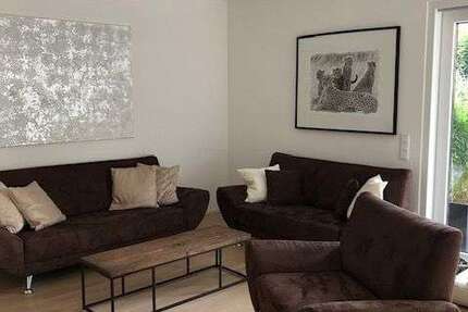 Haus Düsseldorf Lörick - 4 Zimmer, 157 m&sup2;, 2.440&euro; | Angebot:26781652