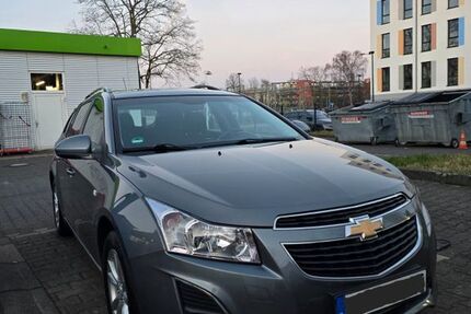 Chevrolet Cruze 109.000 km 5.600 &euro; Troisdorf 53840