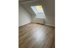 Dachgeschoßwohnung Solingen Central - 4 Zimmer, 80 m&sup2;, 750&euro; | Angebot:26135864