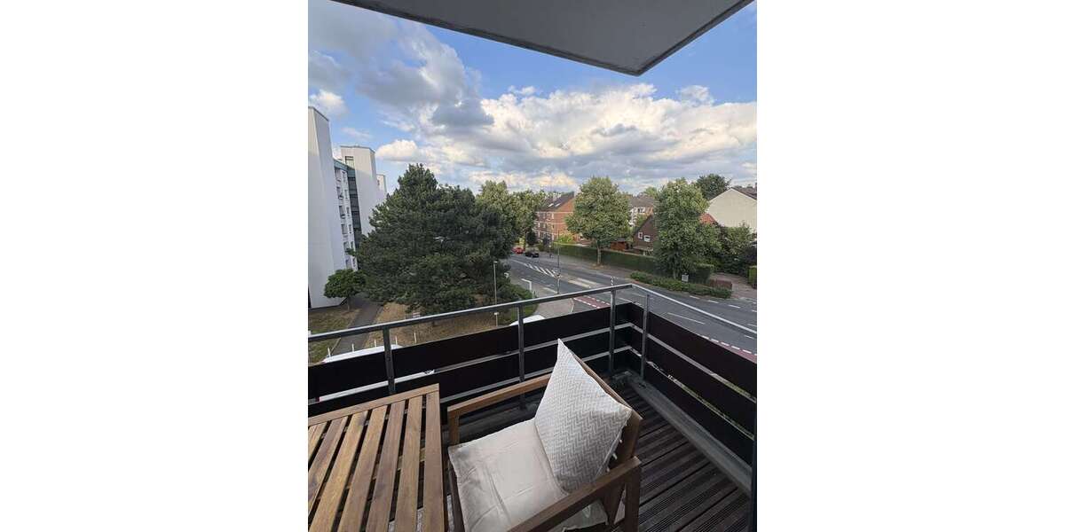 Etagenwohnung Düsseldorf Stadtbezirk 9 - 1 Zimmer, 30 m&sup2;, 900&euro; | Angebot:27157423