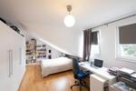 Dachgeschoßwohnung Düsseldorf Stadtbezirk 8 - 3 Zimmer, 113 m&sup2;, 475.000&euro; | Angebot:25804678
