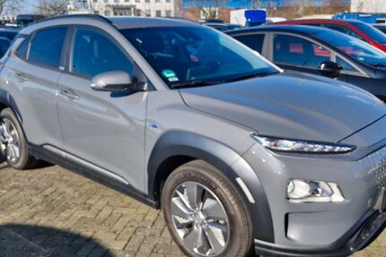 Hyundai KONA 31.000 km 17.550 € Wesseling 50389