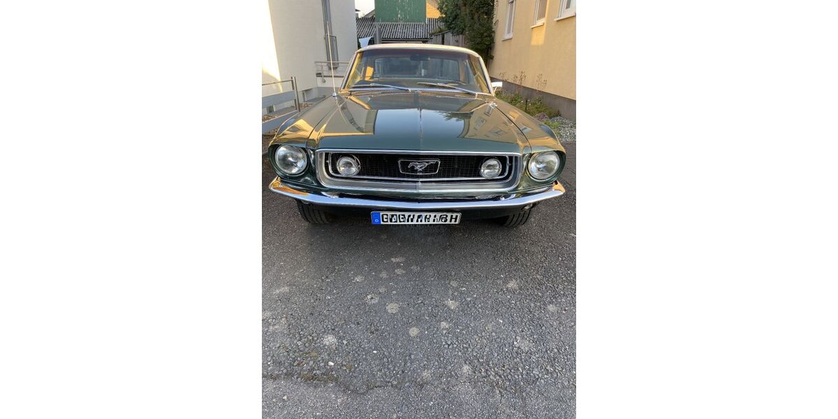 Ford Mustang 73.100 km 38.500 &euro; Bergisch Gladbach 51469