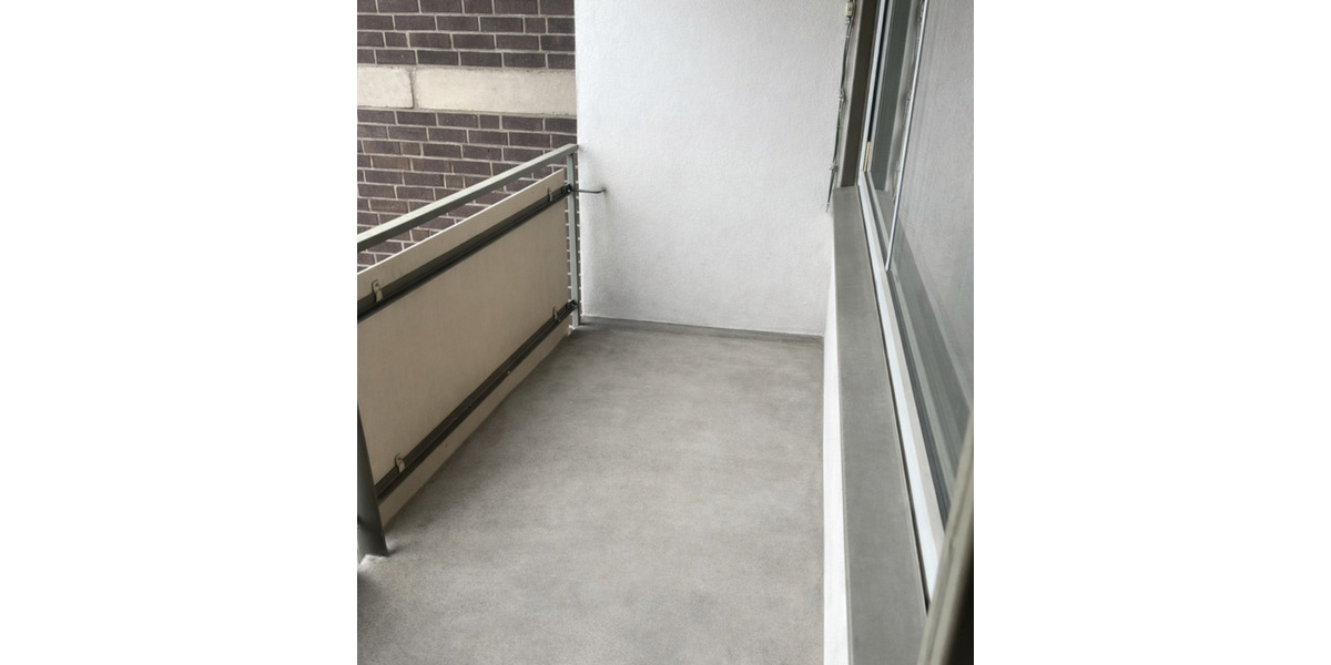 3er-WG-Wohnung - 83 m2 - Balkon - verfügbar ab 15.02.26 flexibel 3 zimmer
