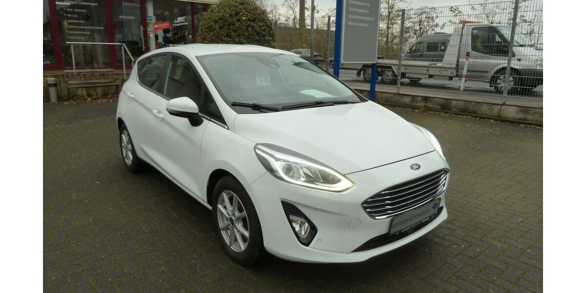 Ford Fiesta 56.790 km 12.190 &euro; Köln 51063