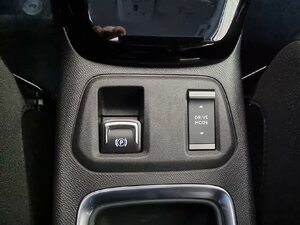 Opel Corsa Edition Komfortp. Techp. 9.521 km 20.940 € HAAN 42781