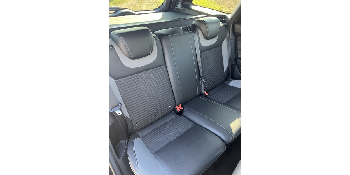 Ford Focus 79.900 km 17.800 &euro; Köln 50667