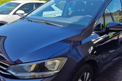 VW Touran 34.000 km 28.500 &euro; Bergheim 50126