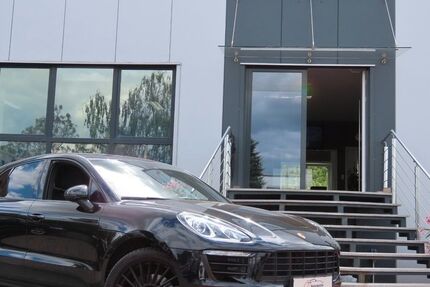 Porsche Macan 165.000 km 32.900 &euro; Neuss 41469