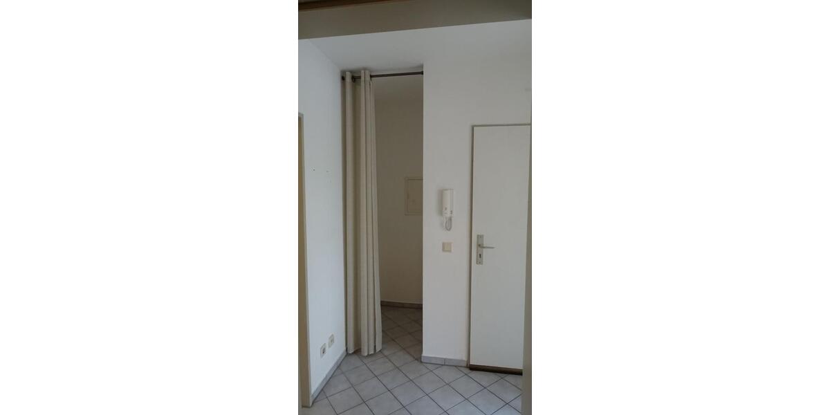 Gepfl. 2-Zi.-Terrassenwhg + Stellpl., gute Lage, in Troisd.-Spich 2 zimmer