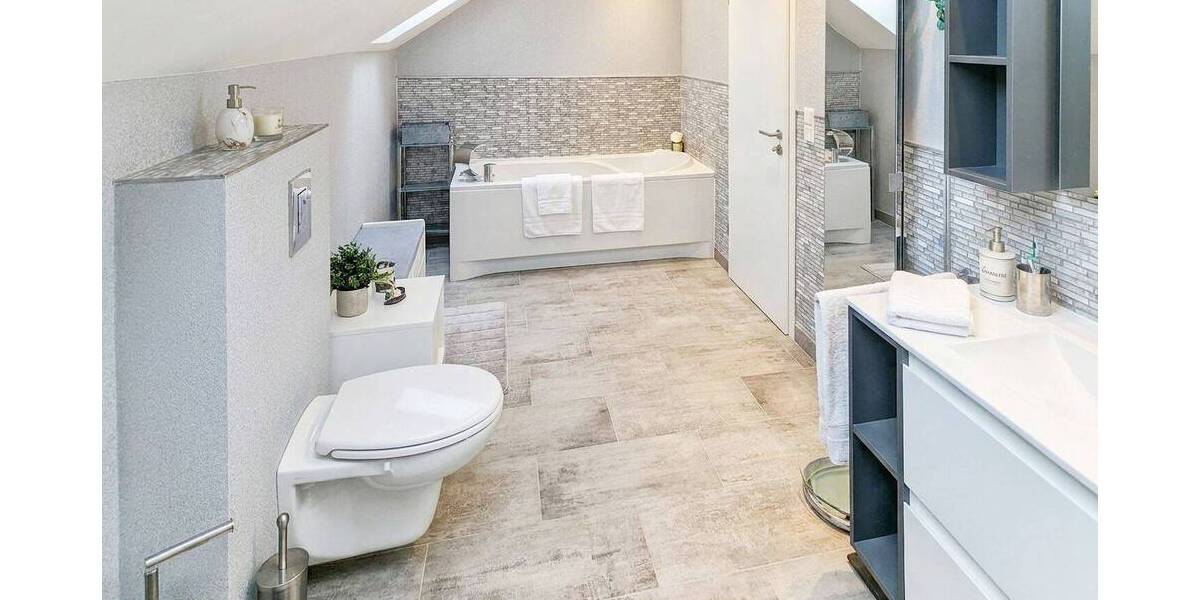 Mehrfamilienhaus, Wohnhaus Bergisch Gladbach Hand - 4 Zimmer, 151 m&sup2;, 599.000&euro; | Angebot:26927834