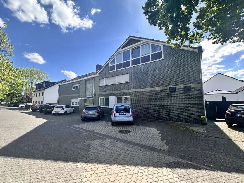 Wohnung zum Kaufen in Hürth 87.000 € 26.11 m²