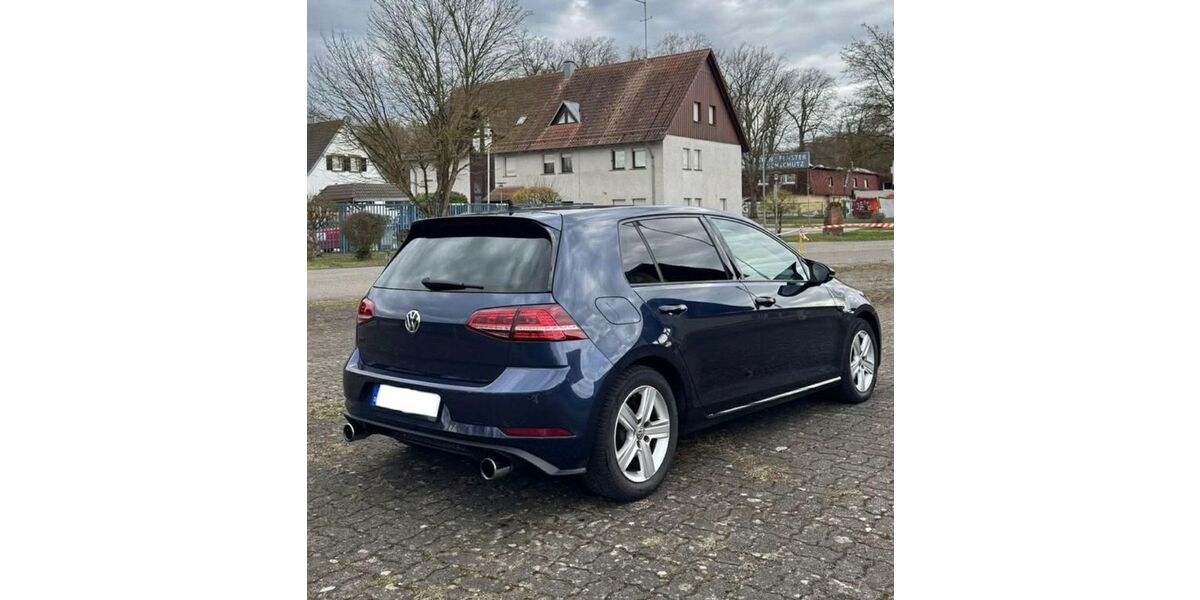VW Golf 210.000 km 6.000 &euro; Remscheid 42855