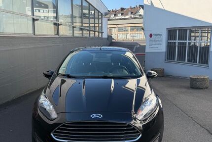 Ford Fiesta 147.000 km 3.499 &euro; düsseldorf 40625
