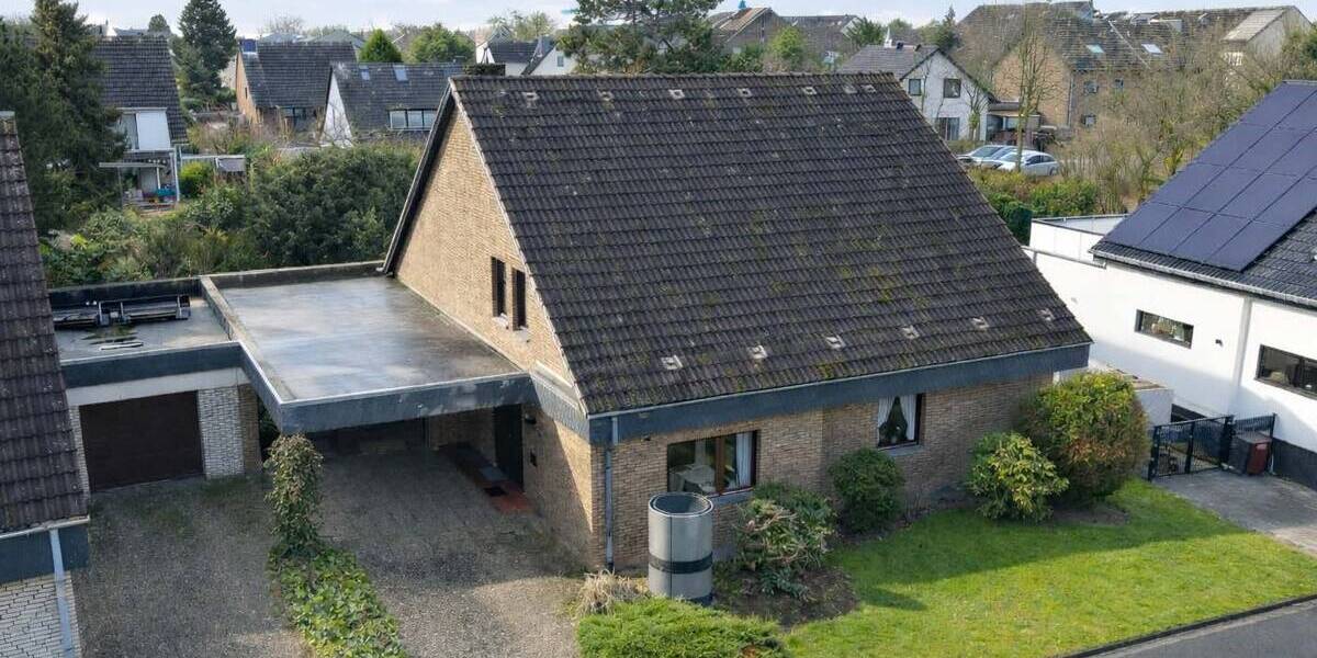 Einfamilienhaus Dormagen / Stürzelberg Stürzelberg - 6 Zimmer, 209 m&sup2;, 670.000&euro; | Angebot:26189779