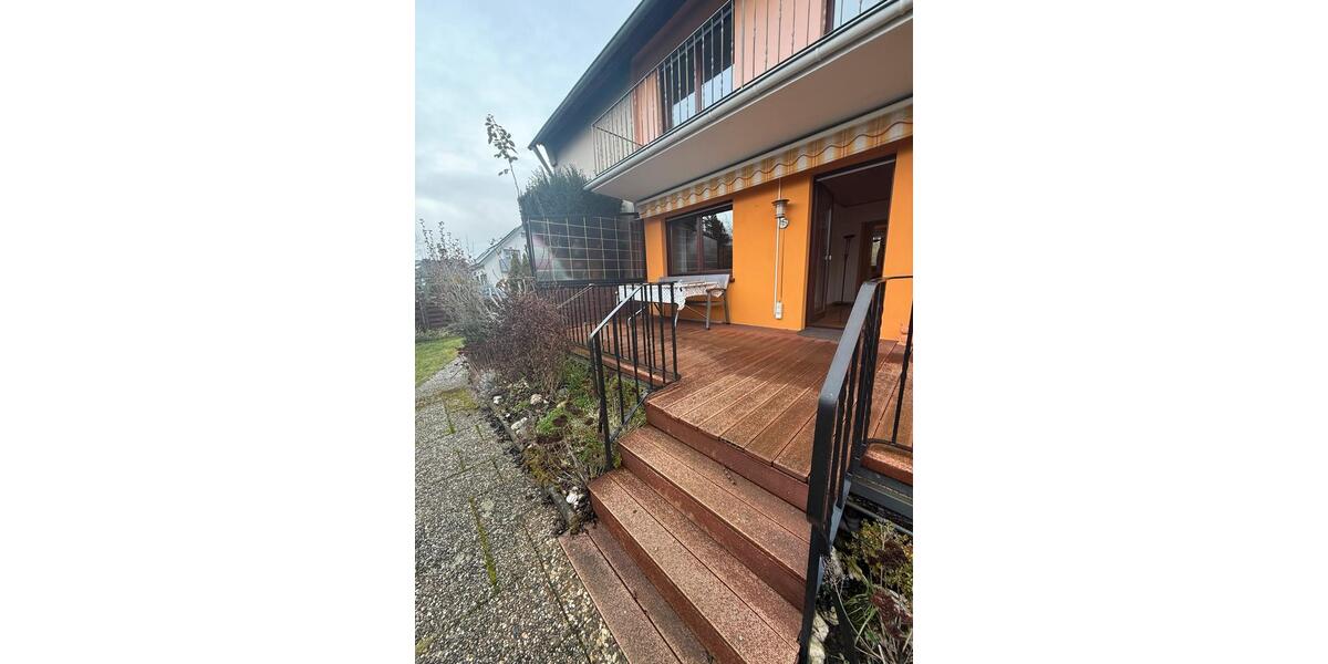 Erdgeschoßwohnung Niederkassel - 4 Zimmer, 85 m&sup2;, 1.400&euro; | Angebot:26396471