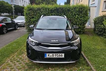 Kia Stonic 39.500 km 14.499 € Köln 51145