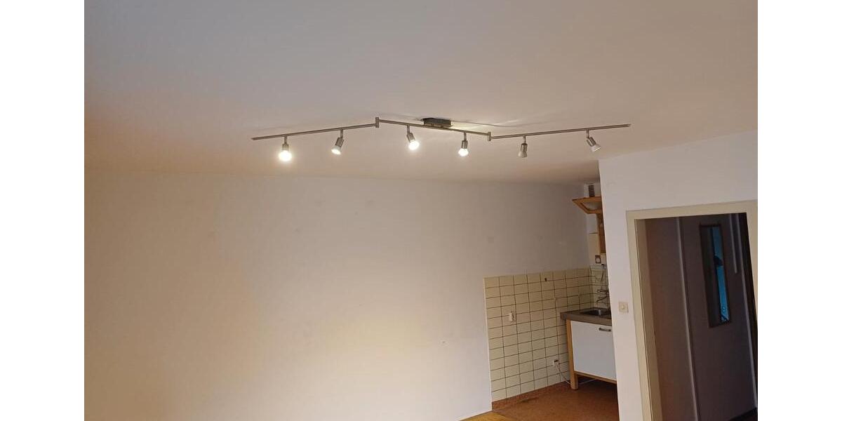 Hochparterre Köln Nippes - 2 Zimmer, 42 m&sup2;, 563&euro; | Angebot:26470902