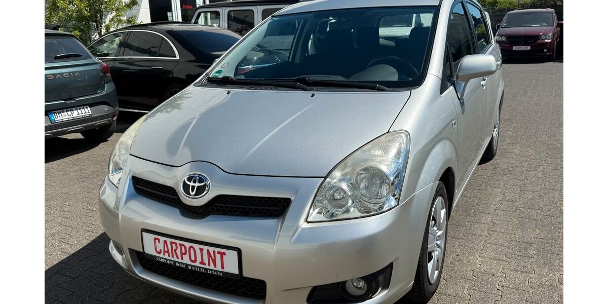 Toyota Corolla Verso 90.700 km 7.450 &euro; Brühl 50321
