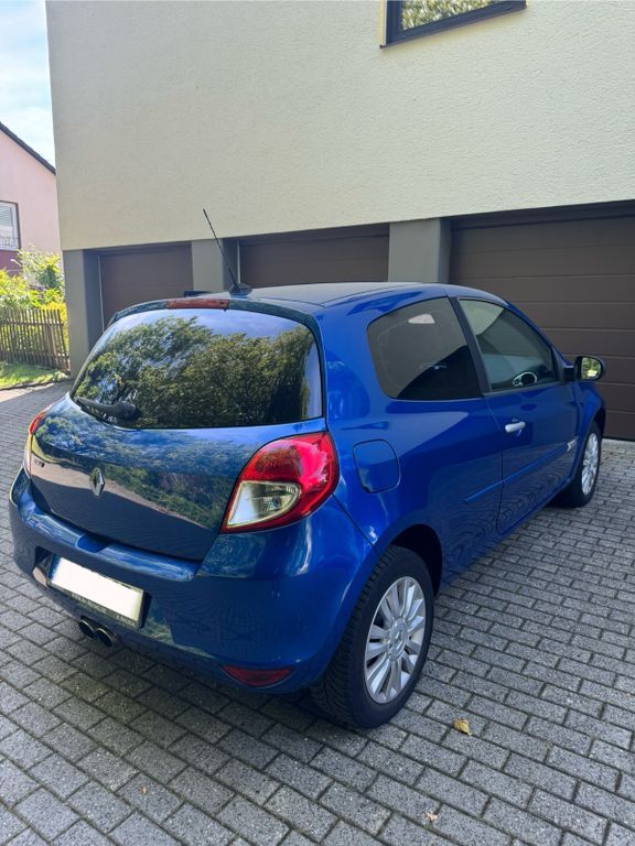 Clio