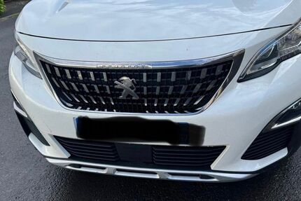Peugeot 3008 157.000 km 12.390 &euro; Düsseldorf 40227