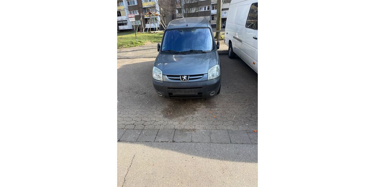 Peugeot Partner 169.000 km 2.999 &euro; Koln 50997